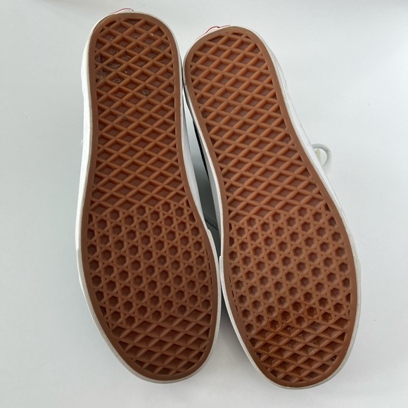 Vans Yacht Club Old Skool Shoe size M8.5/W10 in Box - Picture 9 of 11